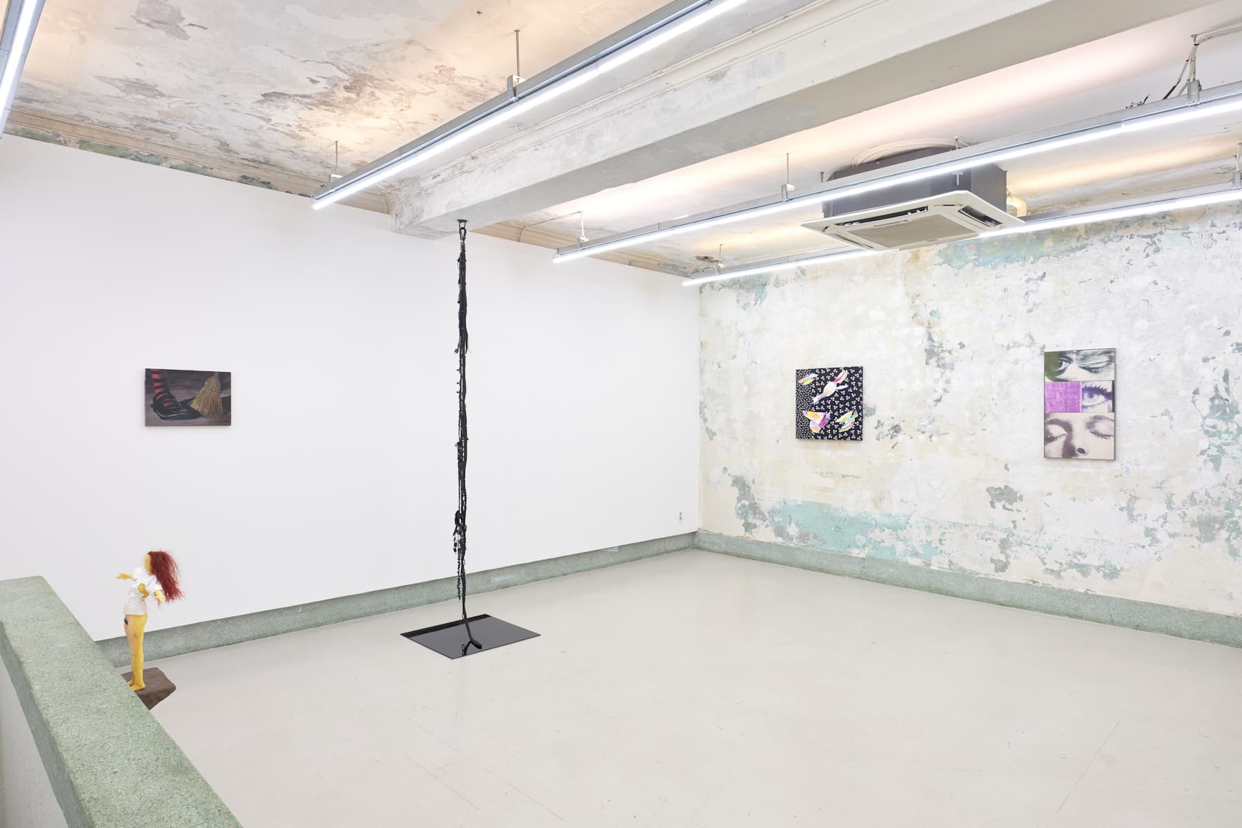 Installation view 4 of 5