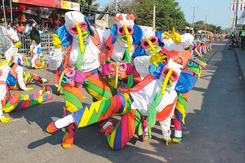 León Birbragher Vinkel, Marimondas, 2014, photograph (Barranquilla Carnival)