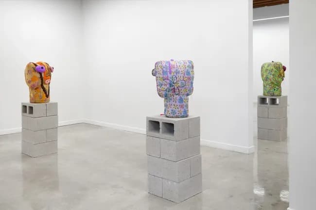 Installation view 4 of 11