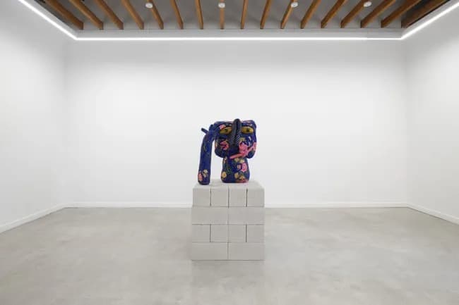 Installation view 5 of 11