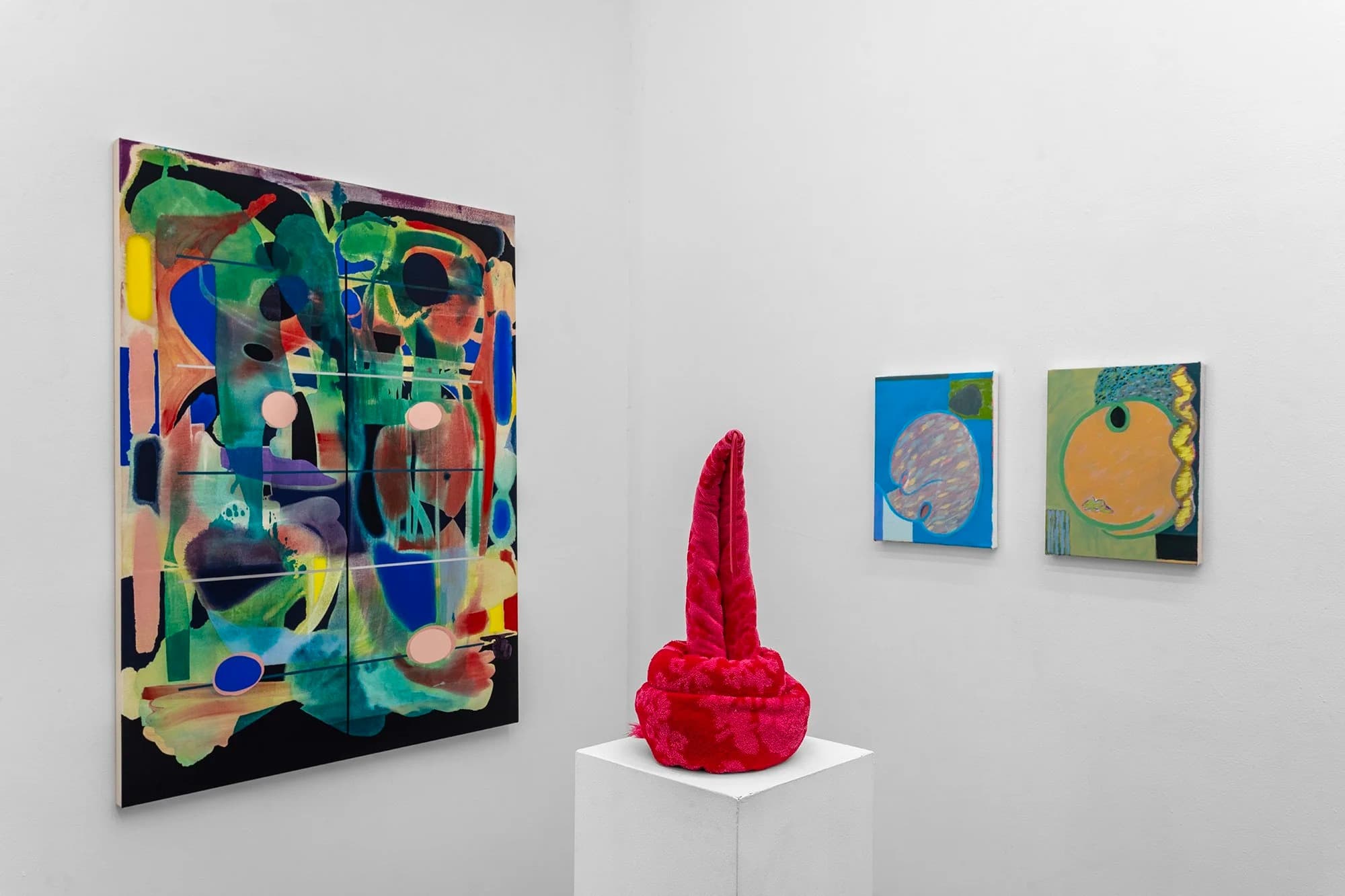 Installation view 4 of 8