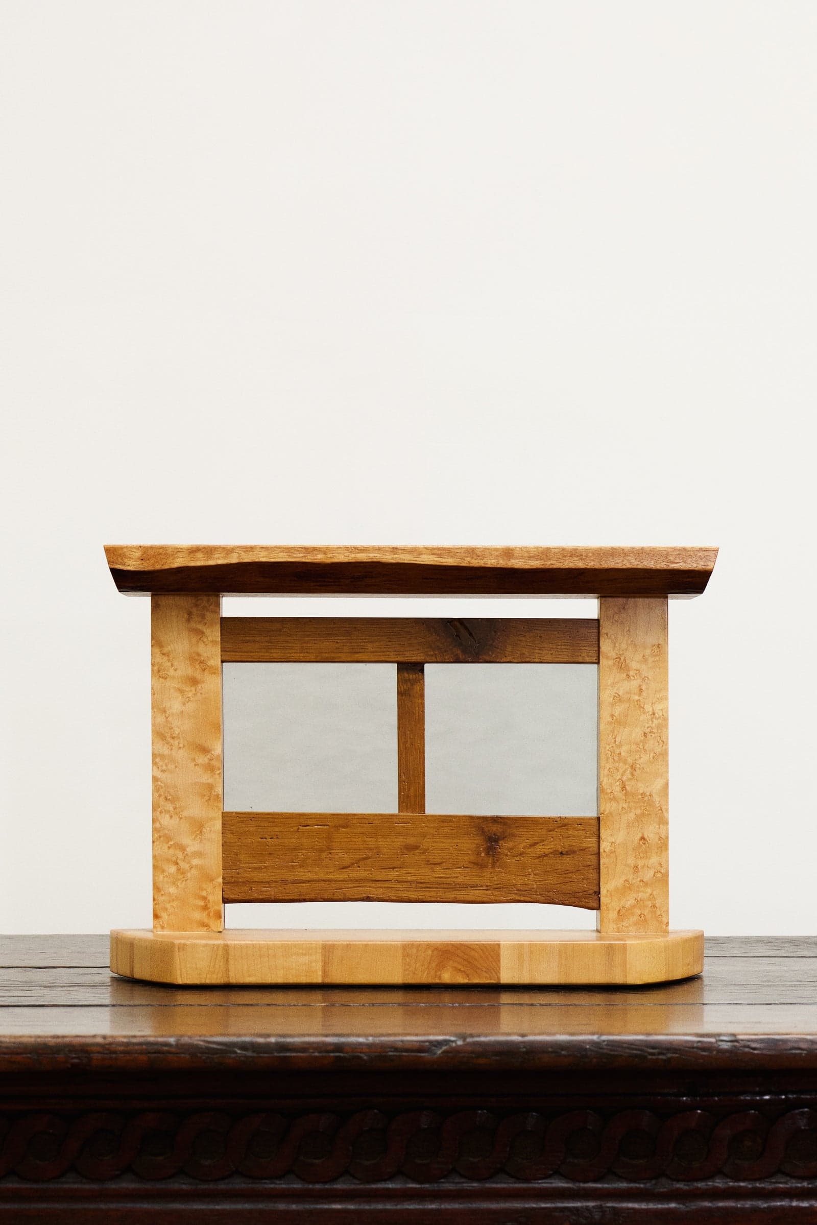 Mirrors by Peter Rippon: A Unique Selection for the Library