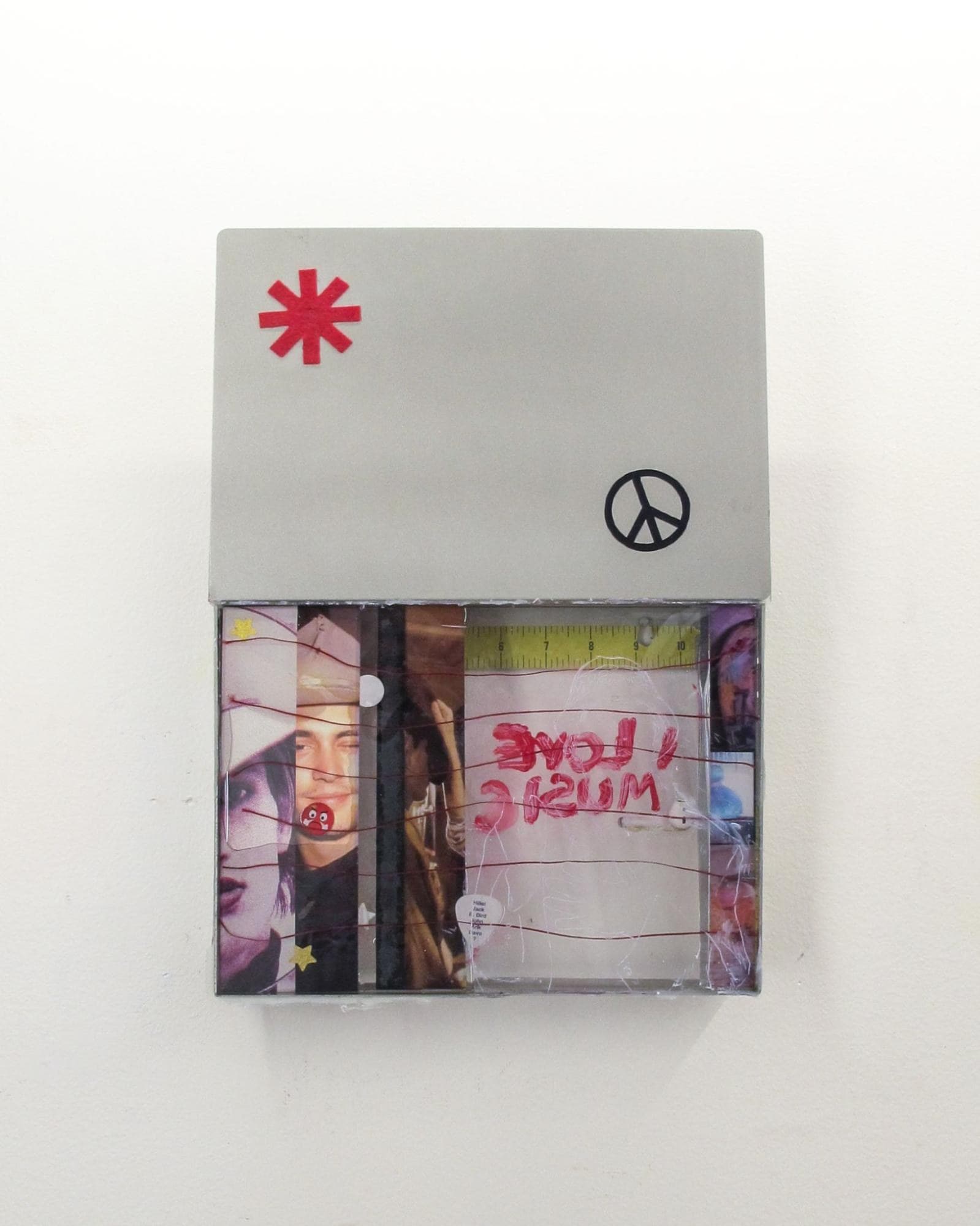 Installation view 1 of 2