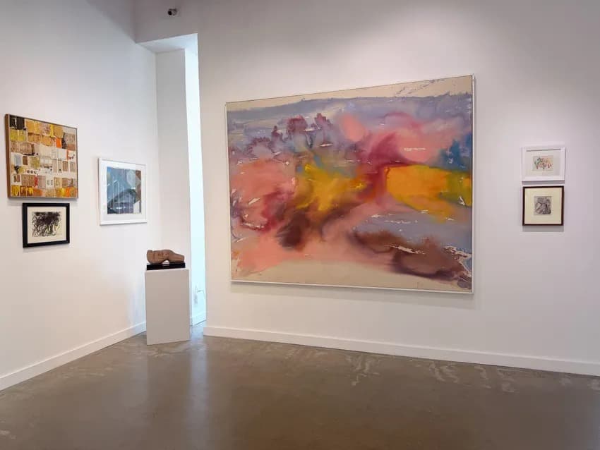 Installation view 4 of 11