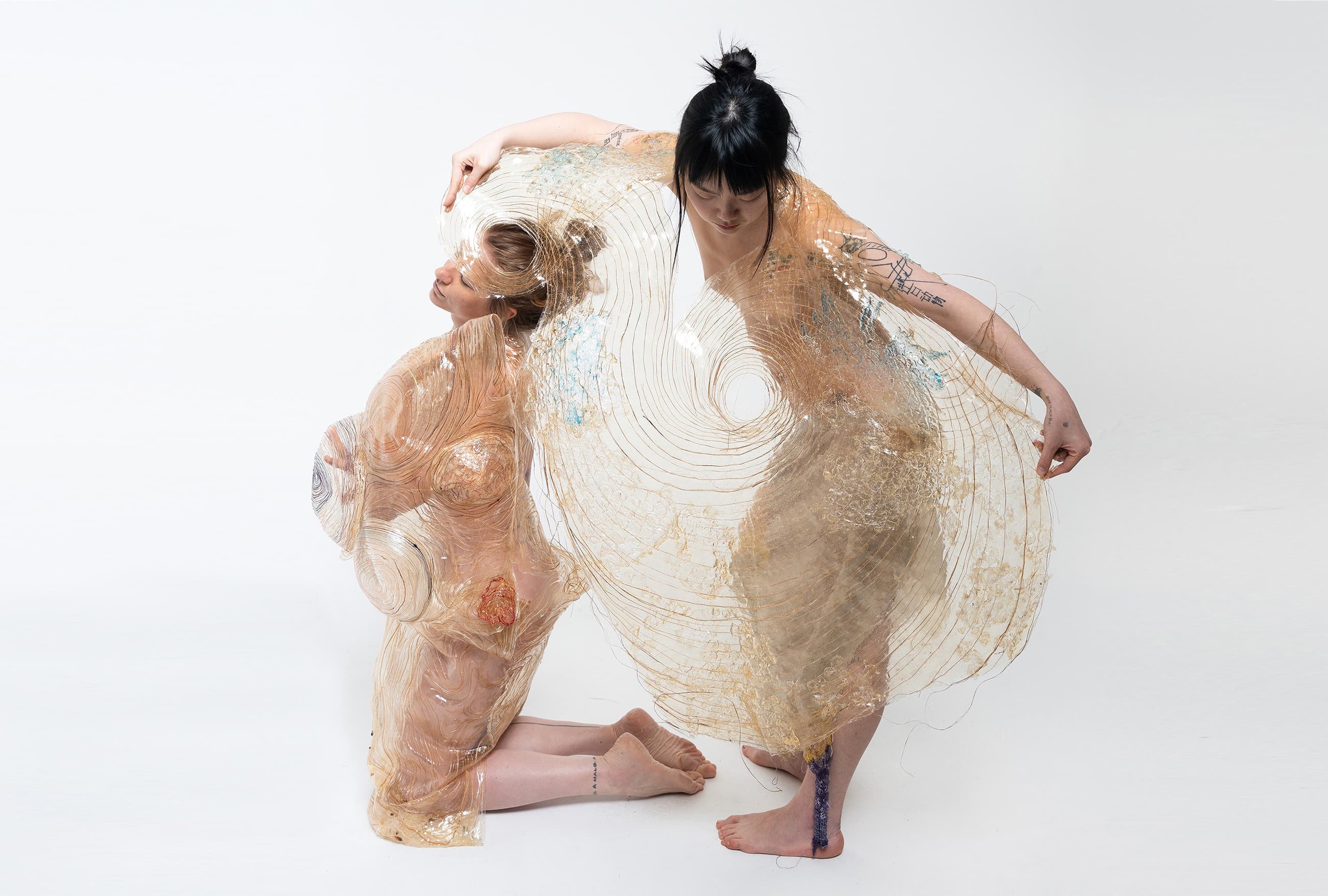 Freda Xinyue Xia : Negotiated Skin