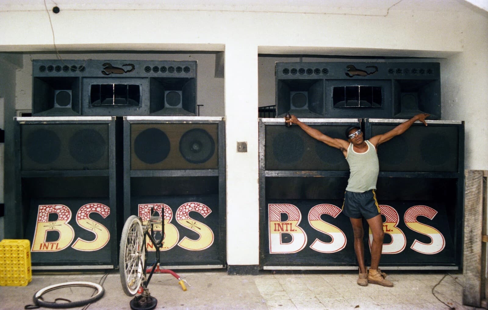 Dancing the Revolution: From Dancehall to Reggaetón