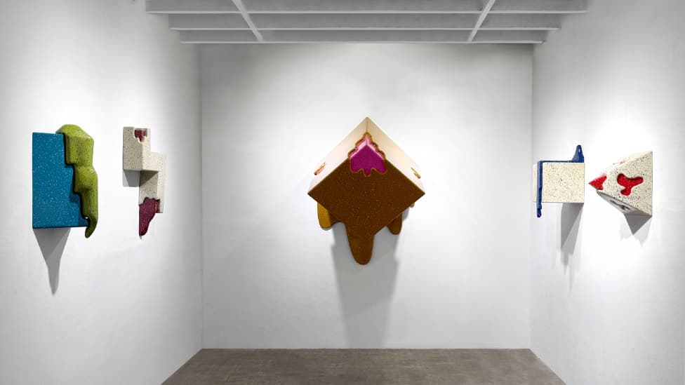 Sven Barth, You Can’t Do This Alone, installation view, Gallery Sade Los Angeles, 2026